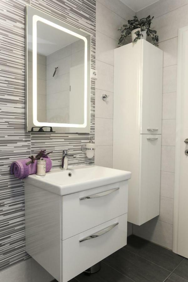 Keko Apartment Супетар Екстериор снимка