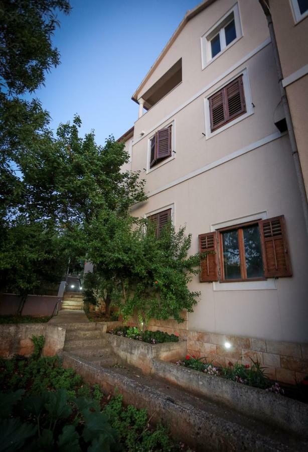Keko Apartment Супетар Екстериор снимка